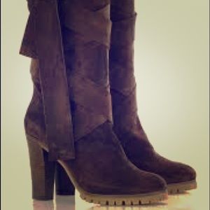 Chloe suede wraparound boots